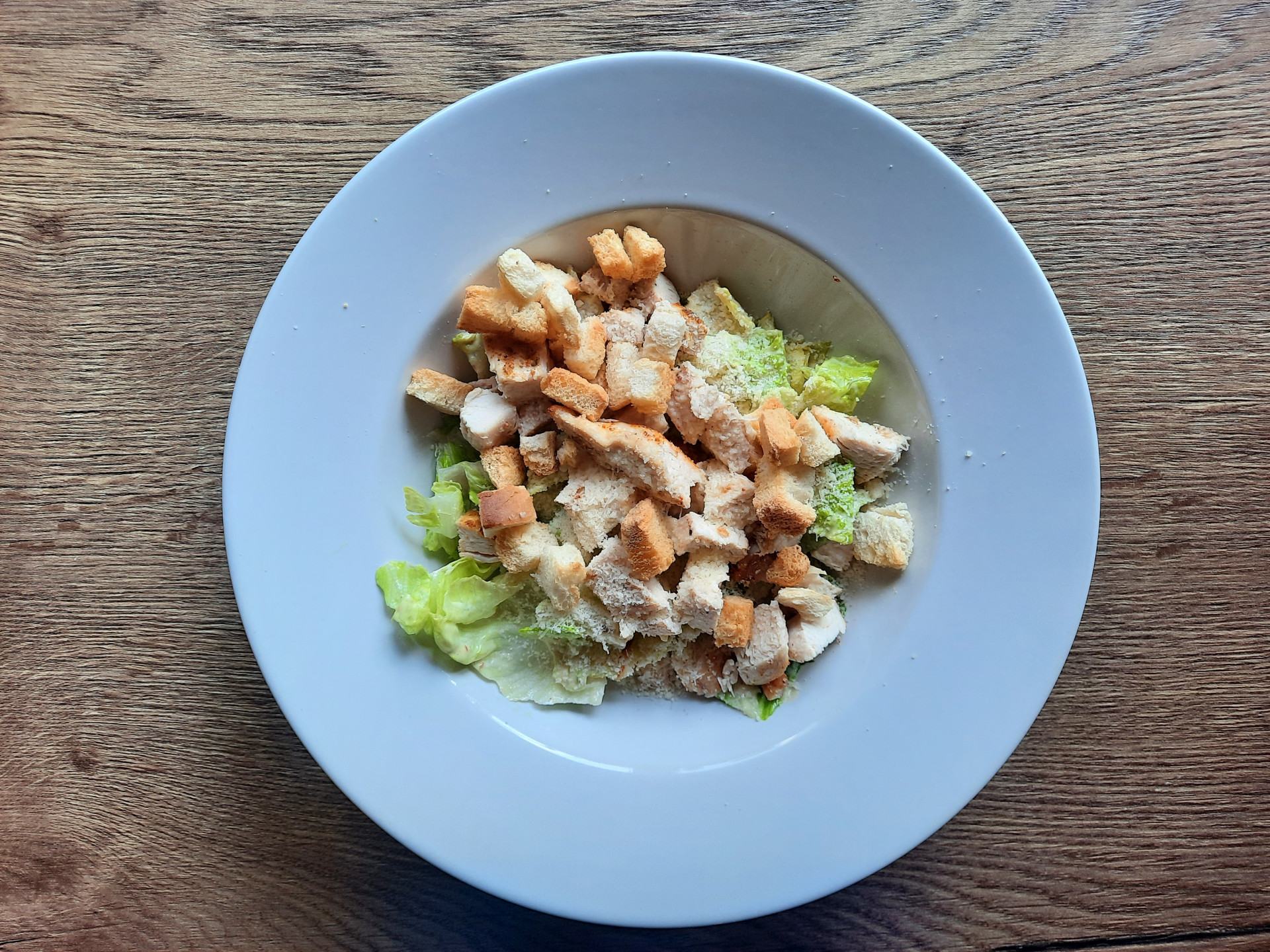TOP menu - Caesar salát s kuřecím masem, parmazánem a krutony