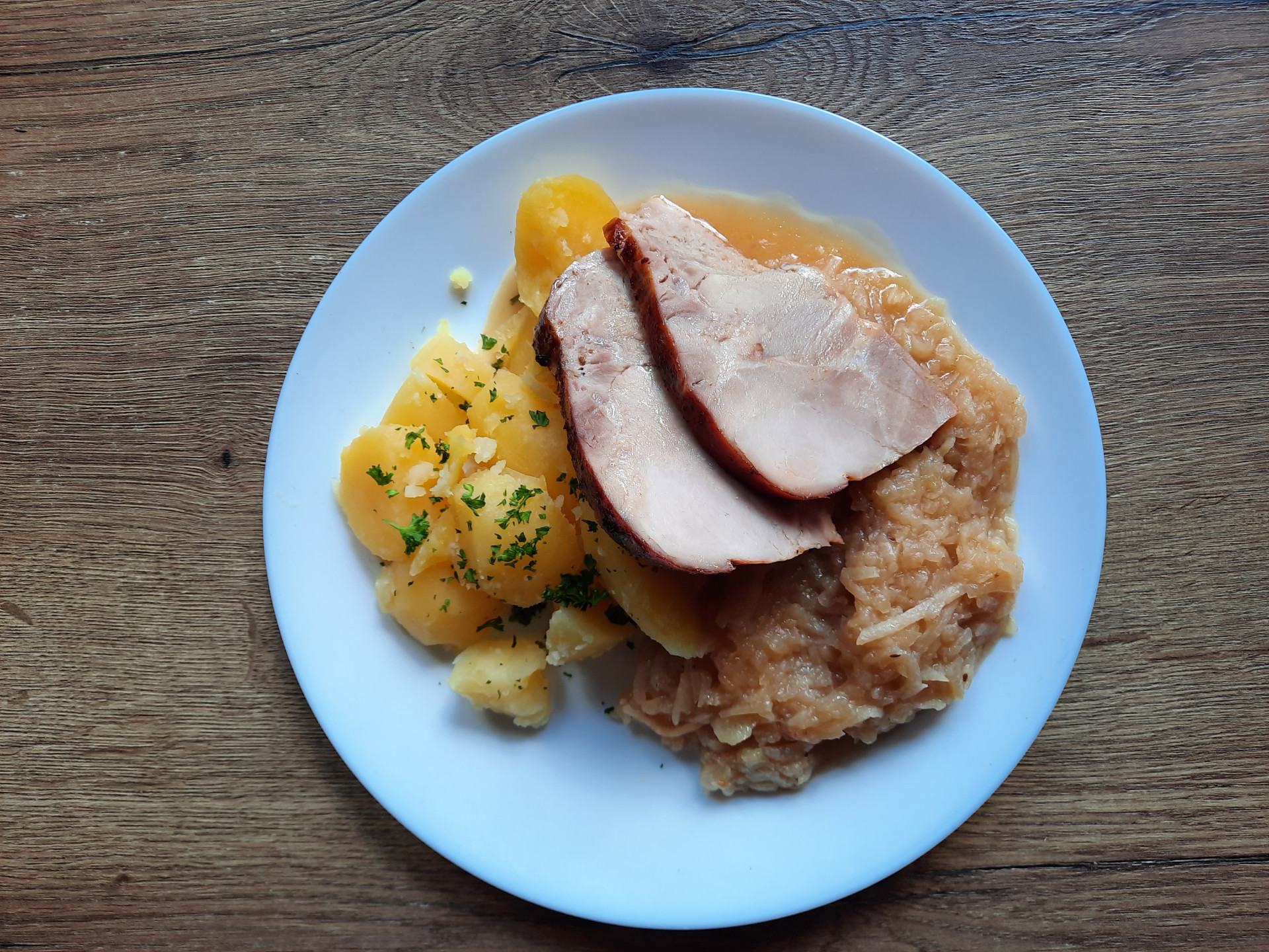 Menu 1 - Uzené, kedlubnové zelí, vařený brambor